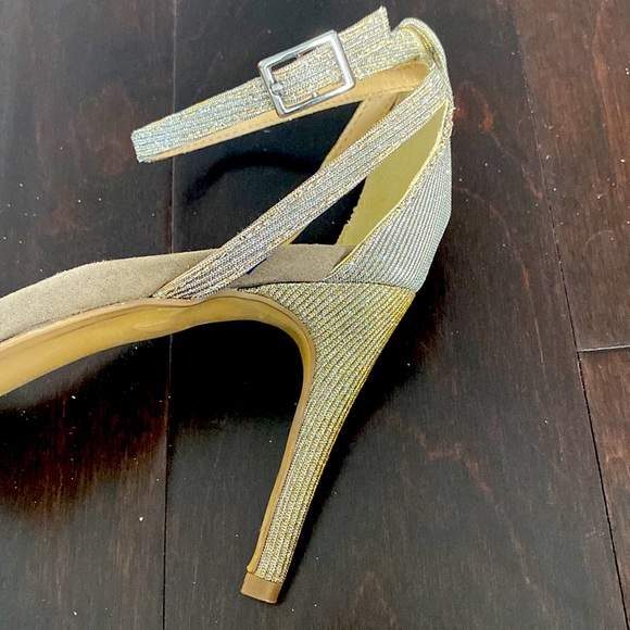 Sparkling heeled sandals - Picture 6 of 7